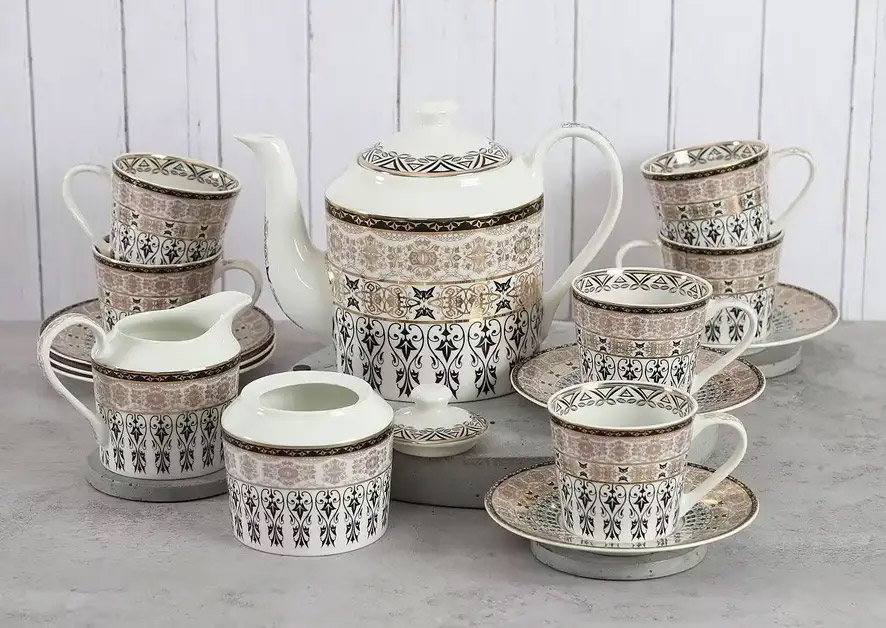 Artisans Impression Tea Cup and Saucer Set:(set of 17)