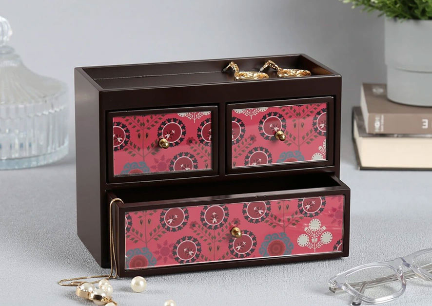 Decorative boxes and organisers