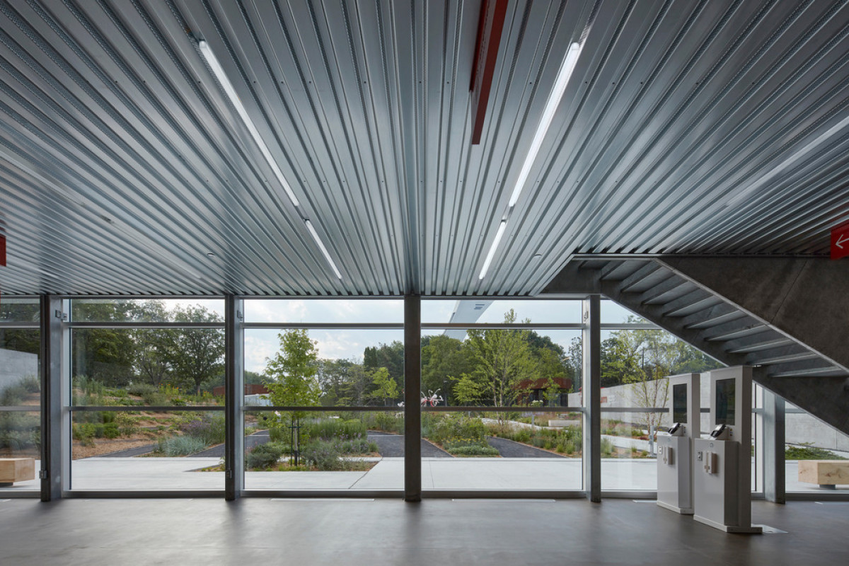 Photo credit: James Brittain — Kuehn Malvezzi / Pelletier de Fontenay / Jodoin Lamarre Pratte architectes in consortium