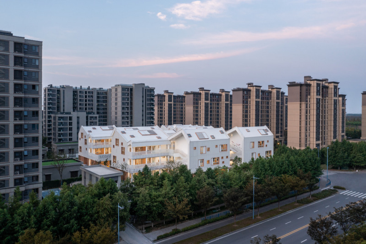 Shanghai Blue Bay Kindergarten by EAST CHINA ARCHITECTURAL DESIGN & RESEARCH INSTITUTE CO., LTD | STUDIO DINGSHUN Photo credit: CreatAR image